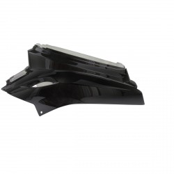 Tapa Bajo Sillin Boost 2004 Negra   Metal