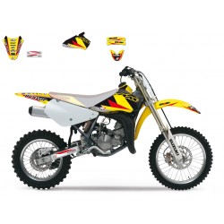 Kit adhesivos blackbird Dream Suzuki 2307E